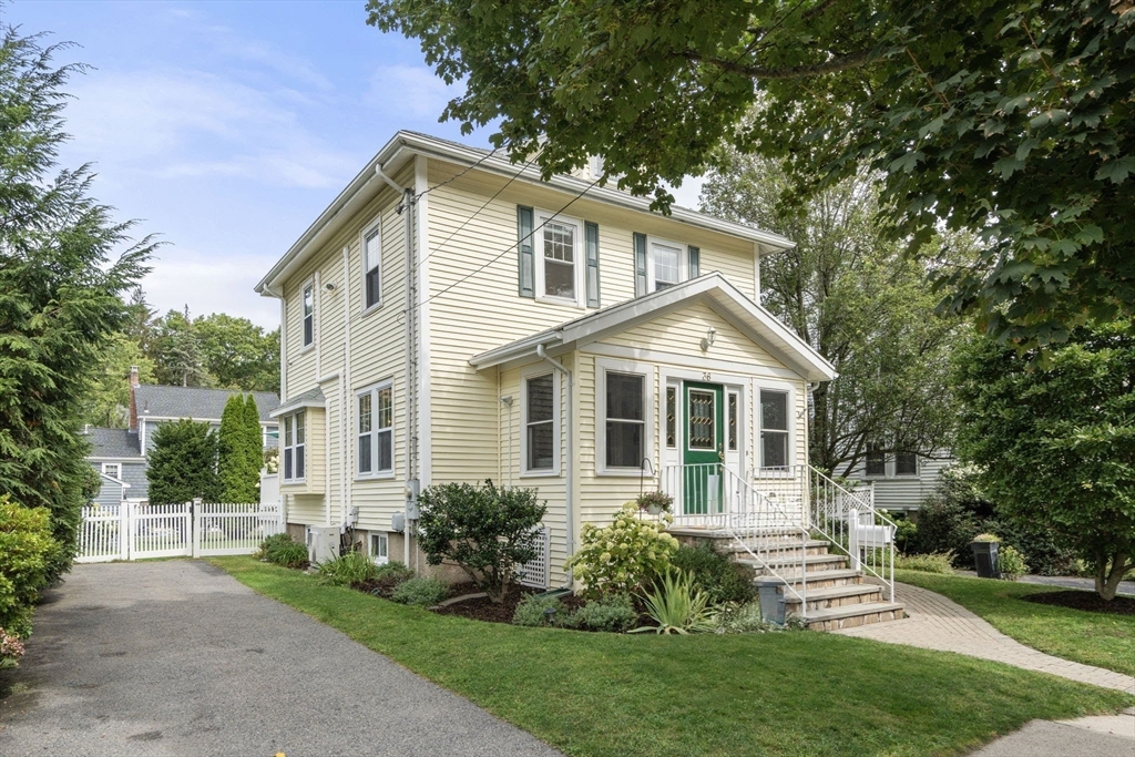 36 Courtney Rd