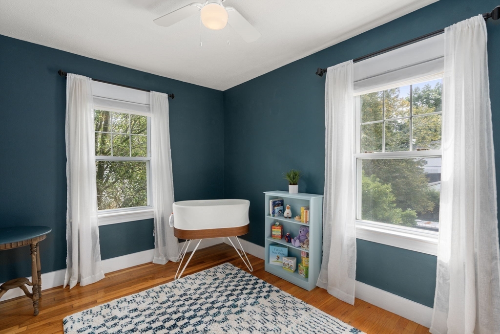 36 Courtney Rd