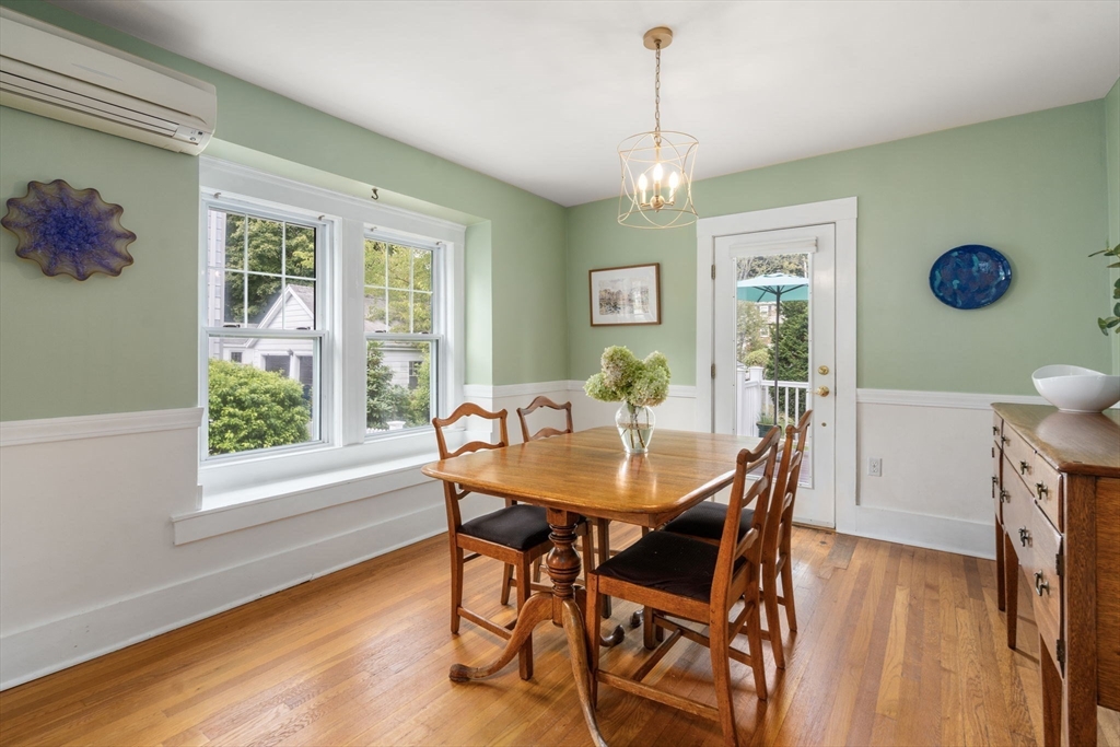 36 Courtney Rd