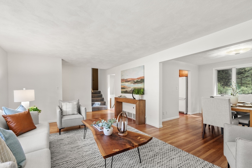97 Barton Dr