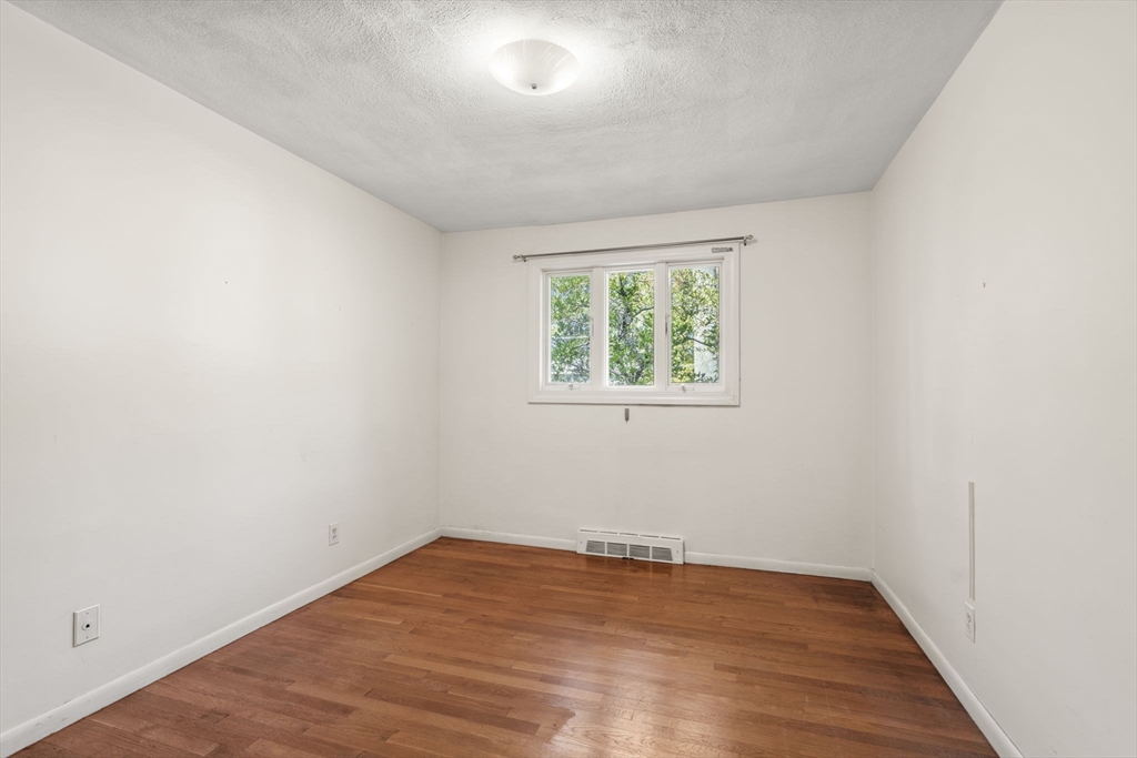 97 Barton Dr
