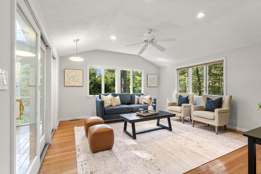 97 Barton Dr