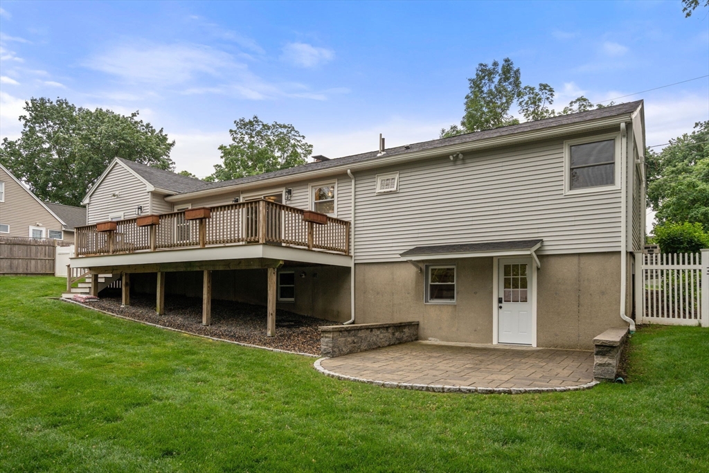 69 Summit Ave, Marlborough