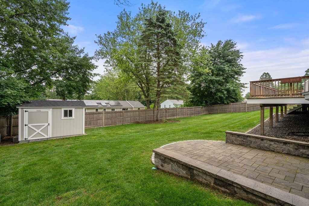 69 Summit Ave, Marlborough