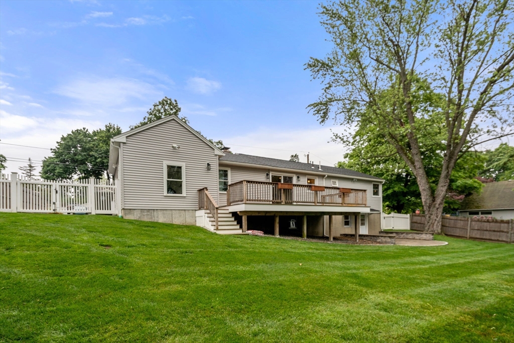 69 Summit Ave, Marlborough