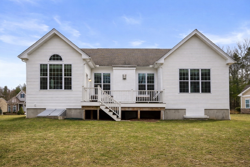 40 Ridgewood Dr # 40