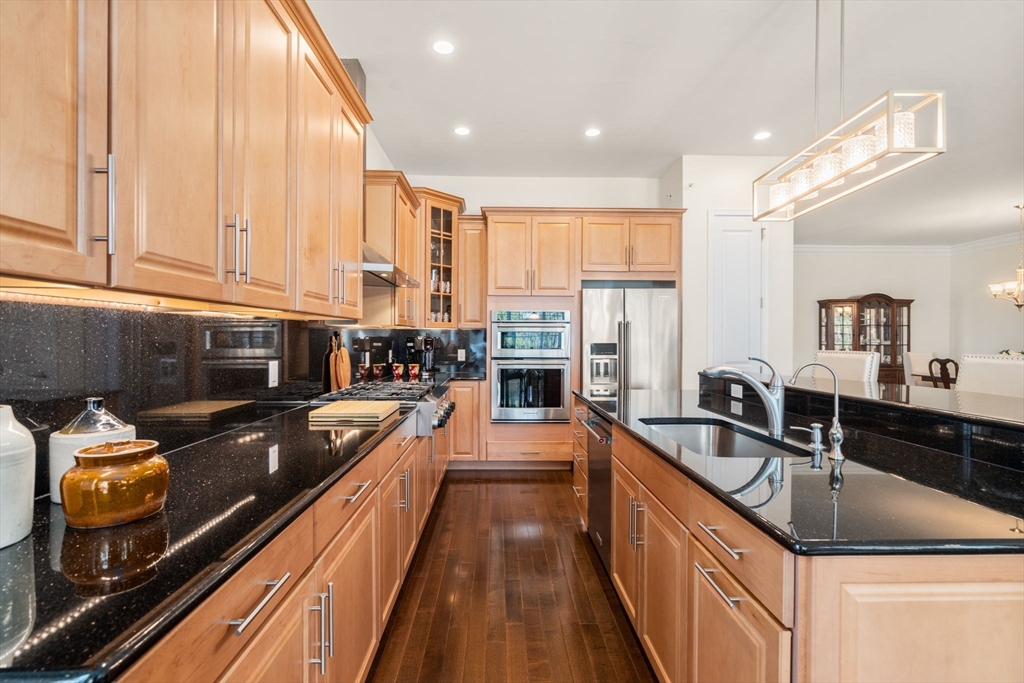 40 Ridgewood Dr # 40