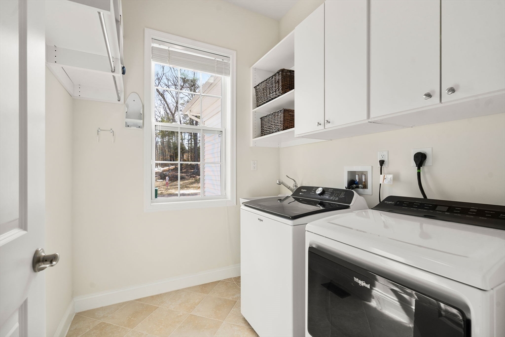 40 Ridgewood Dr # 40