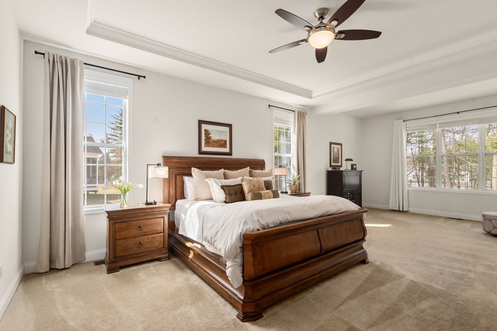 40 Ridgewood Dr # 40