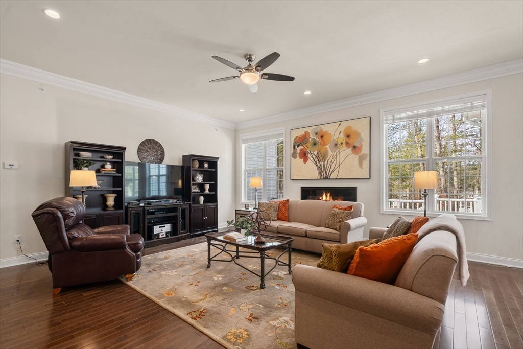 40 Ridgewood Dr # 40