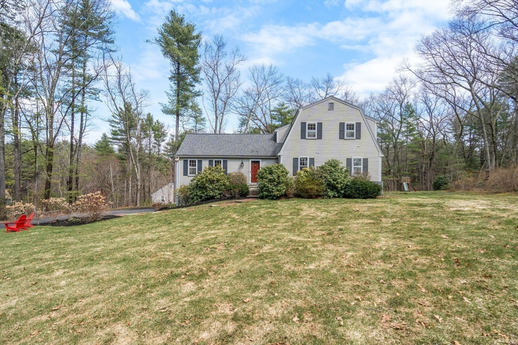30 Oak Hill Rd