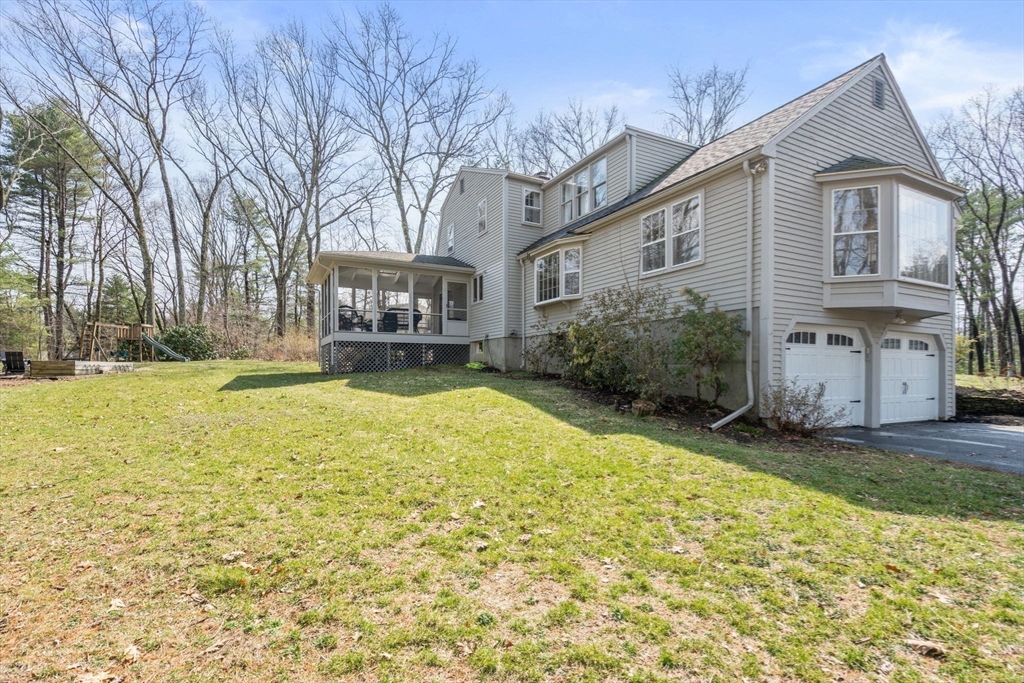 30 Oak Hill Rd