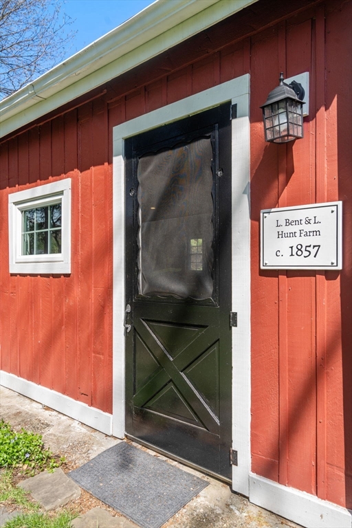 96 Hudson Rd