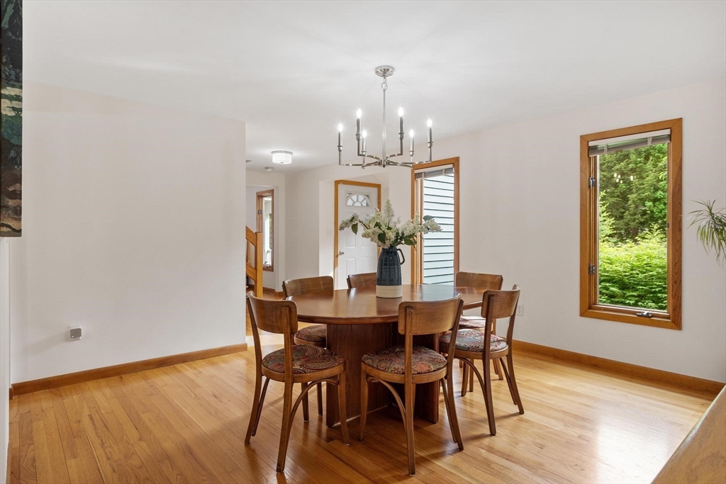 6 Baywoods Dr