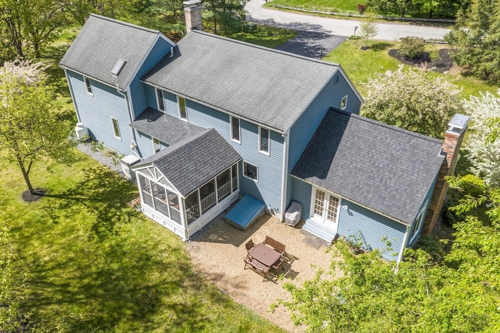 6 Baywoods Dr
