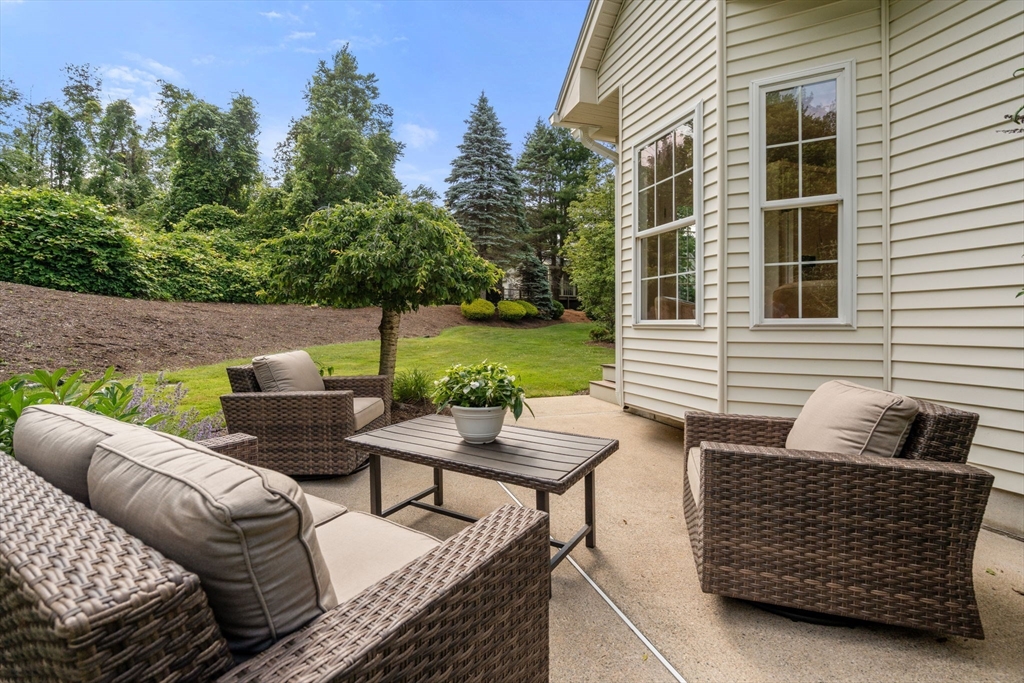 39 Village Cir # 39