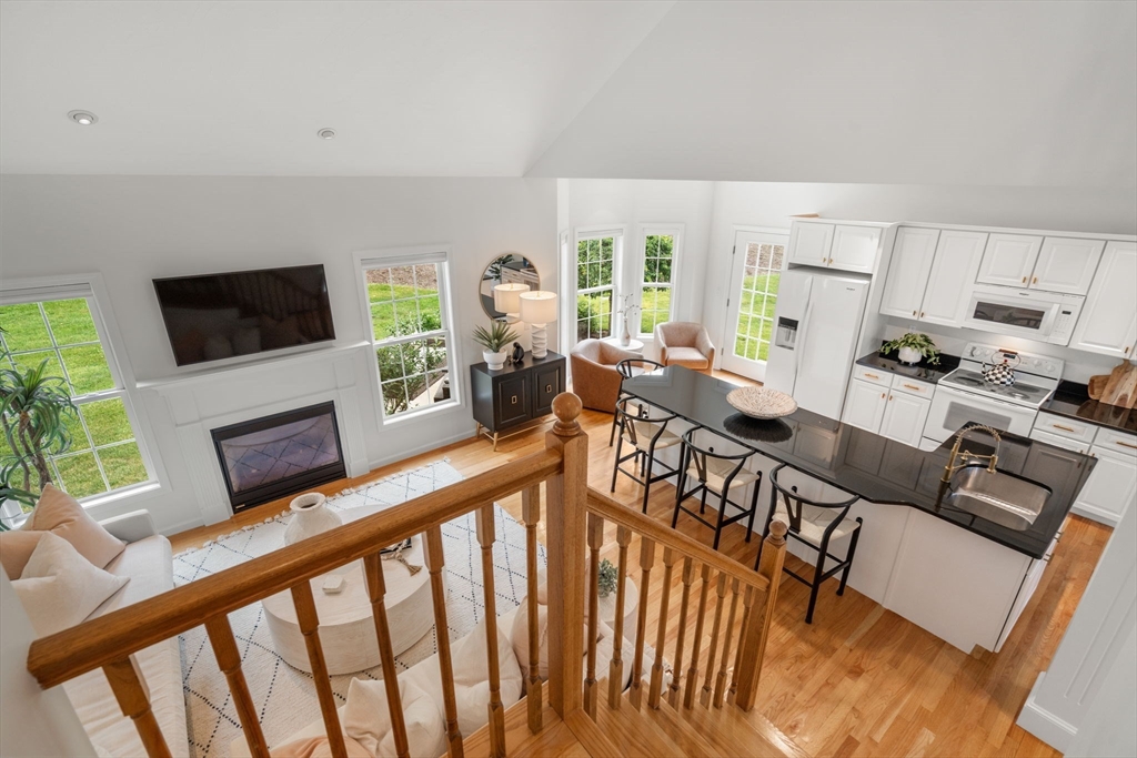 39 Village Cir # 39