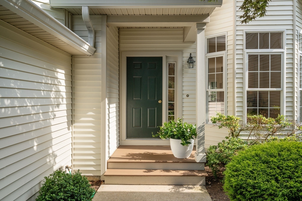 39 Village Cir # 39