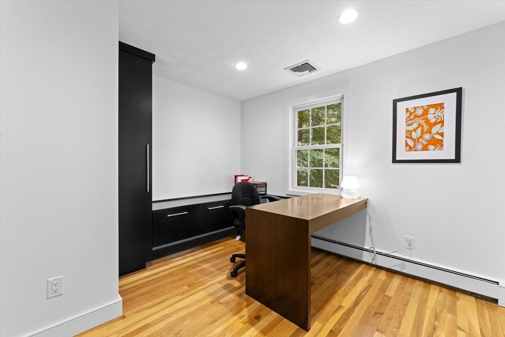 6 Phillips Rd