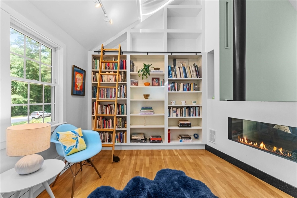 6 Phillips Rd