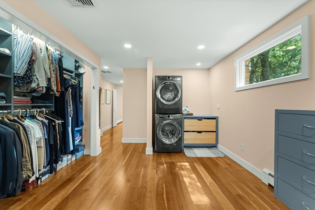 6 Phillips Rd