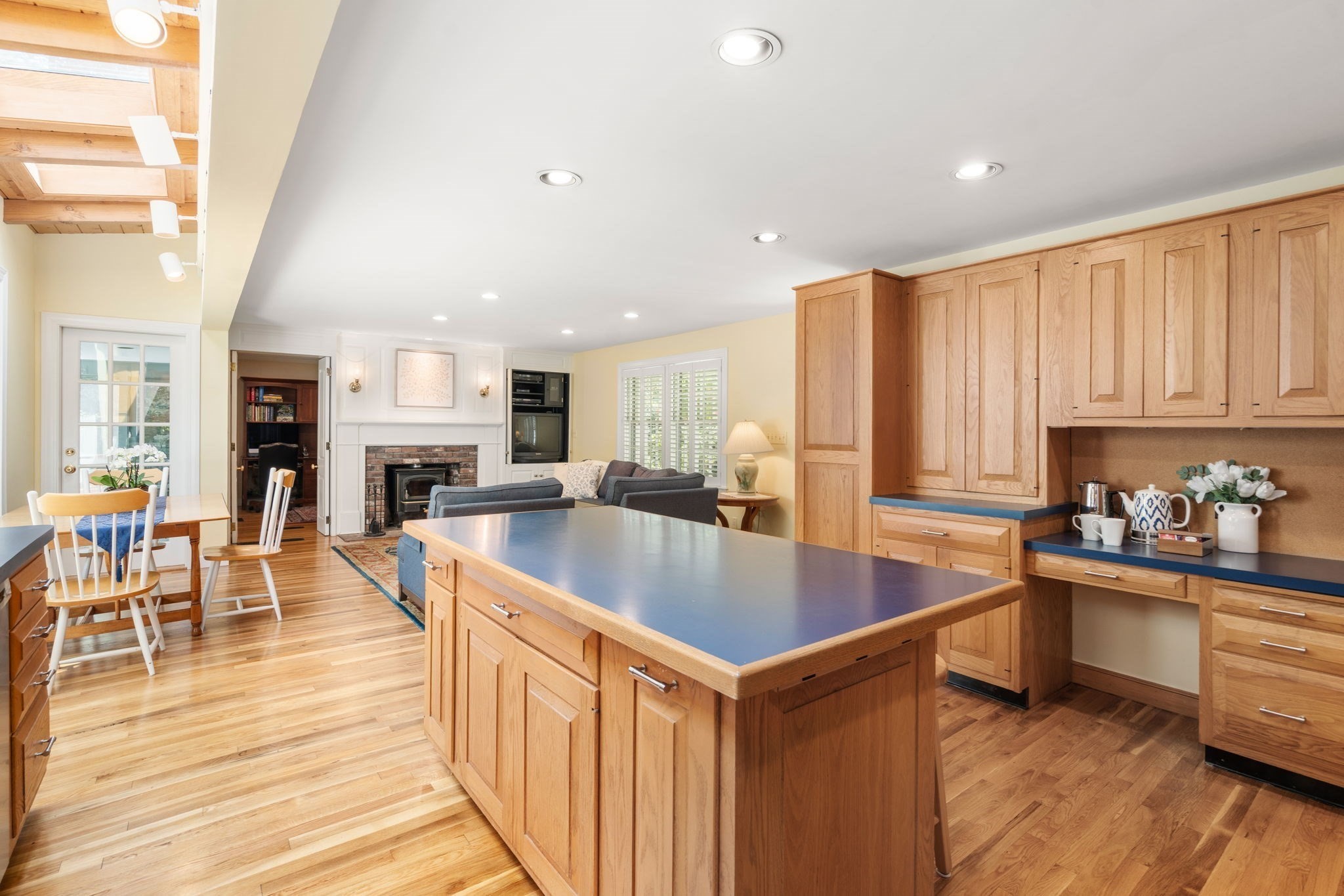 112 Thunder Rd