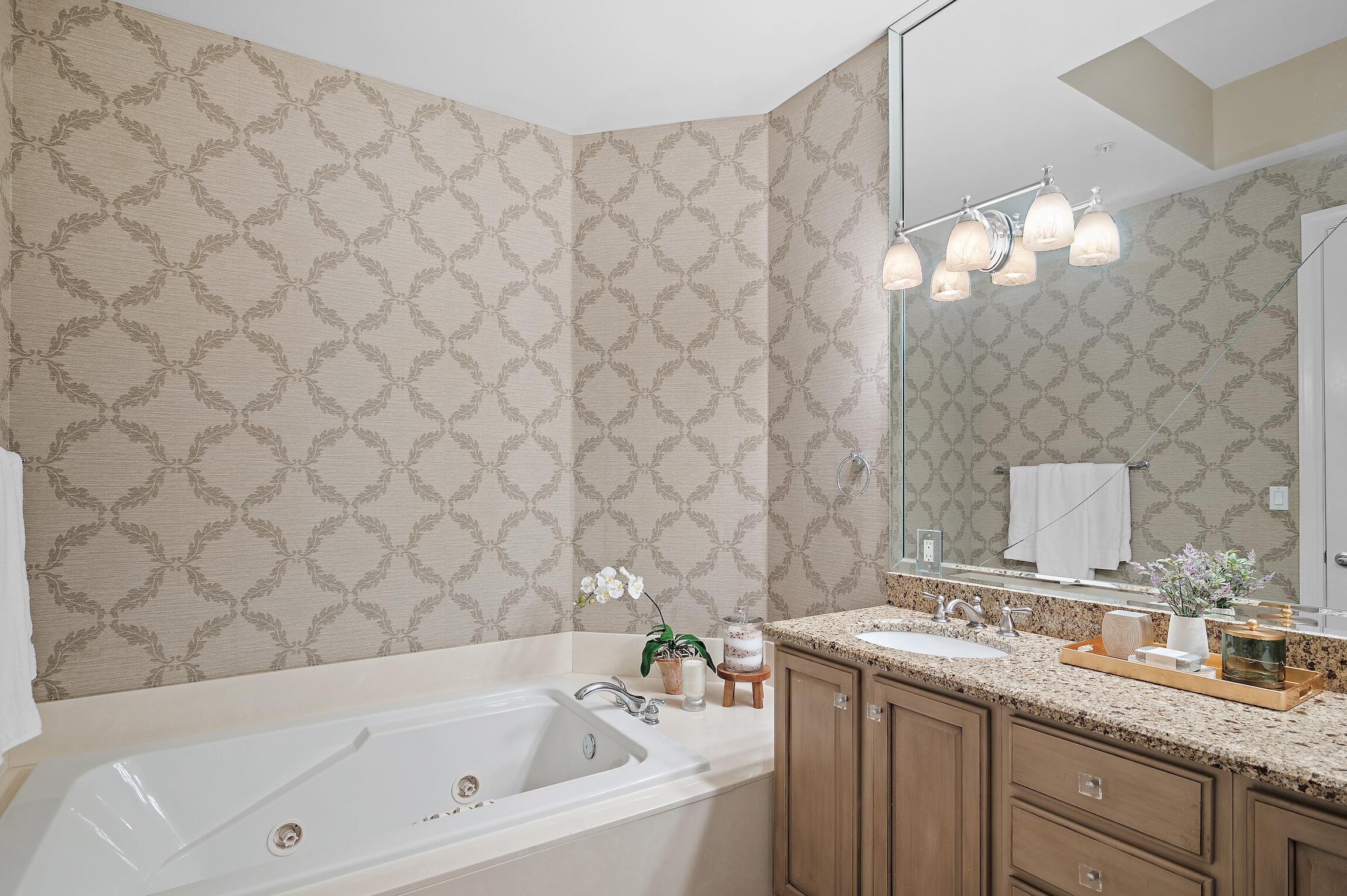 1050 Highway 98, 101E