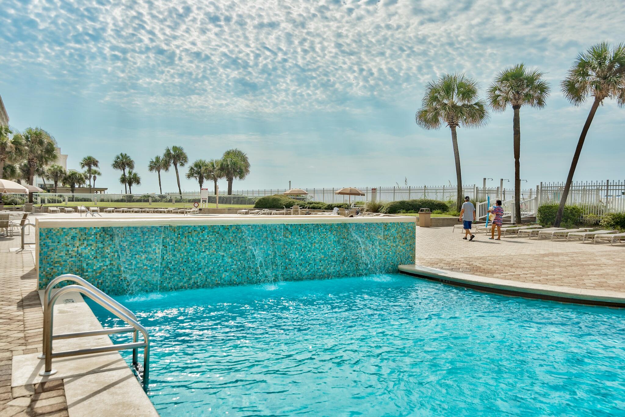 1050 Highway 98, 101E