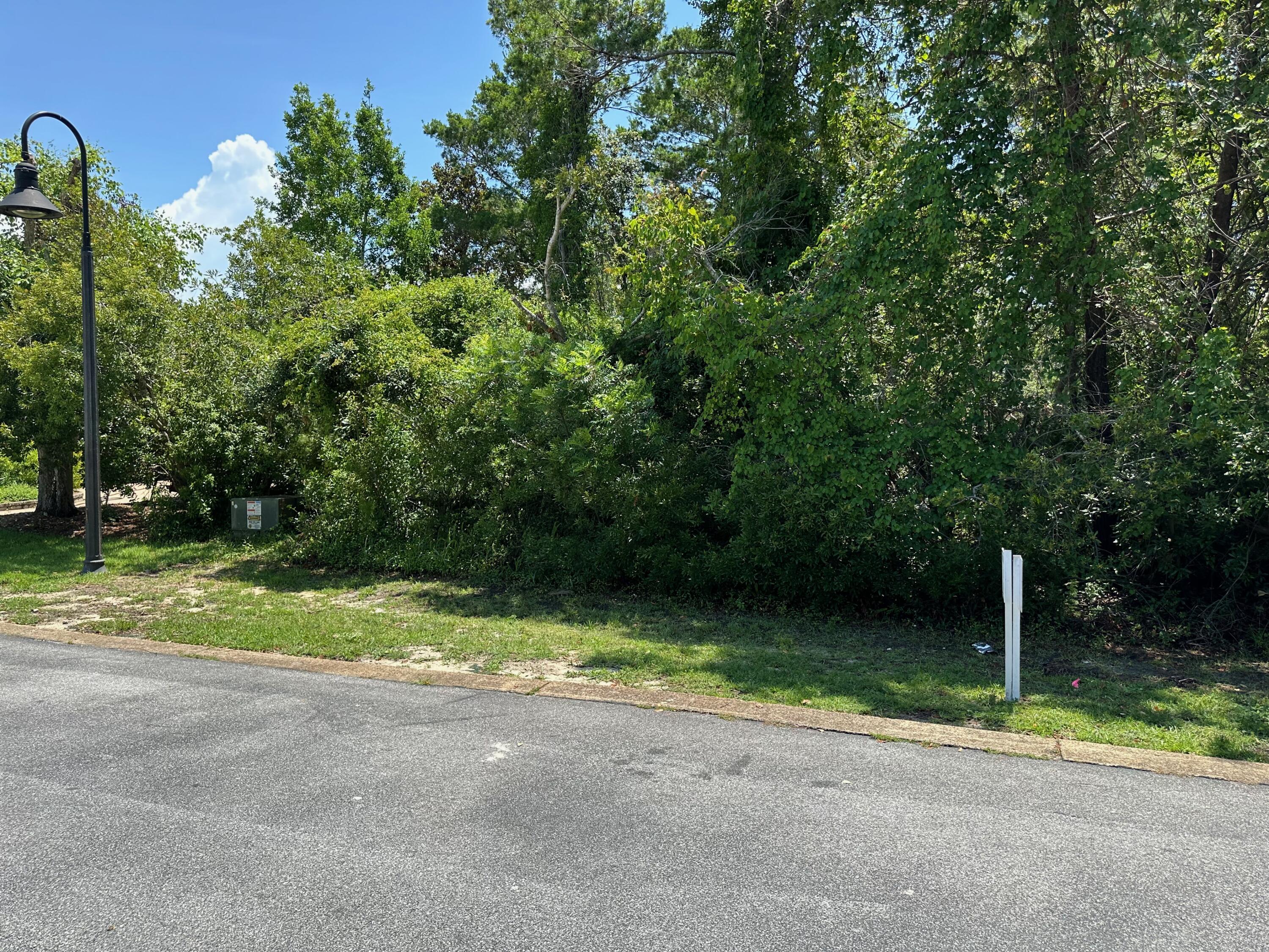 G-18 Sea Winds Drive