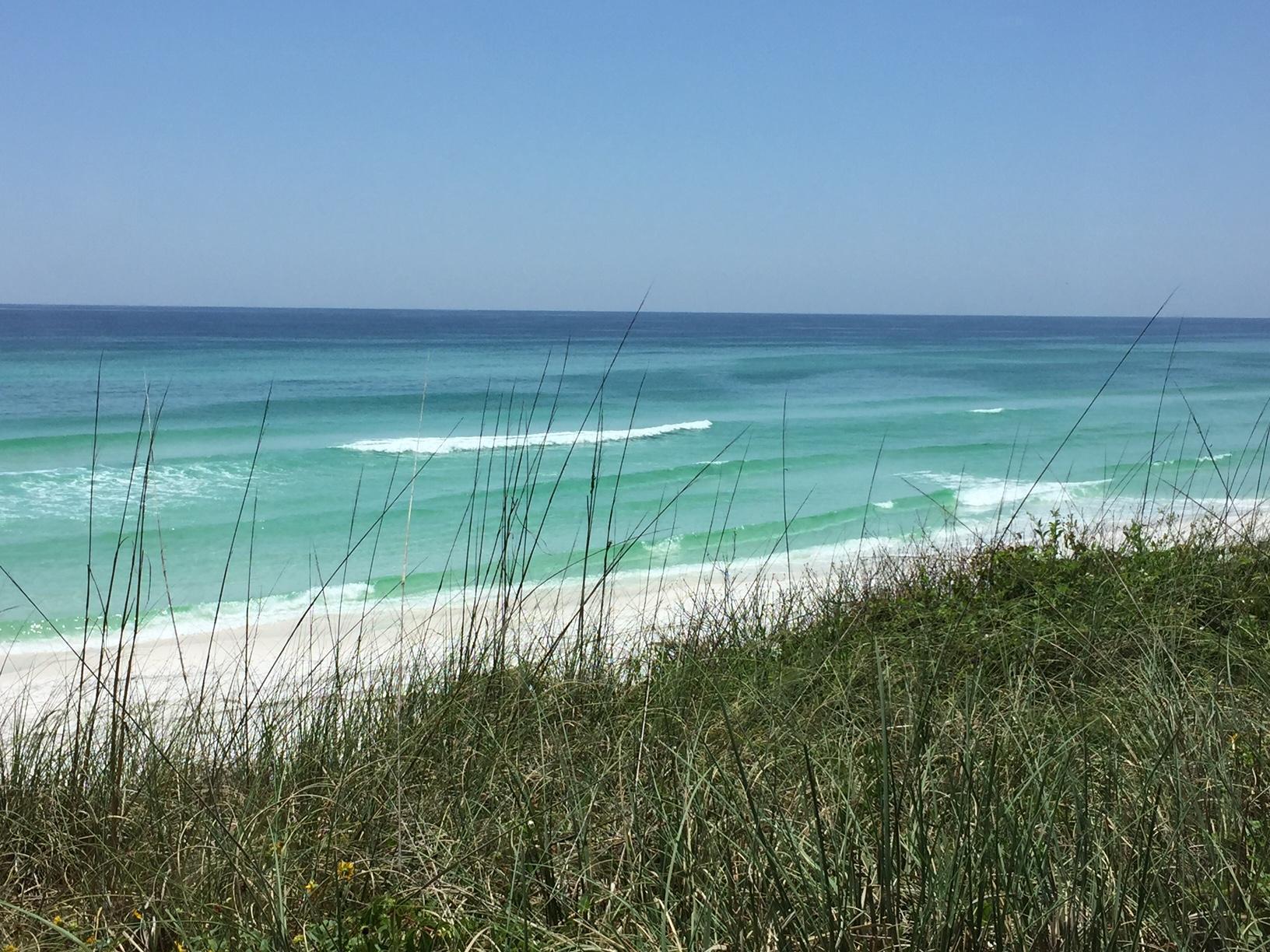 G-18 Sea Winds Drive