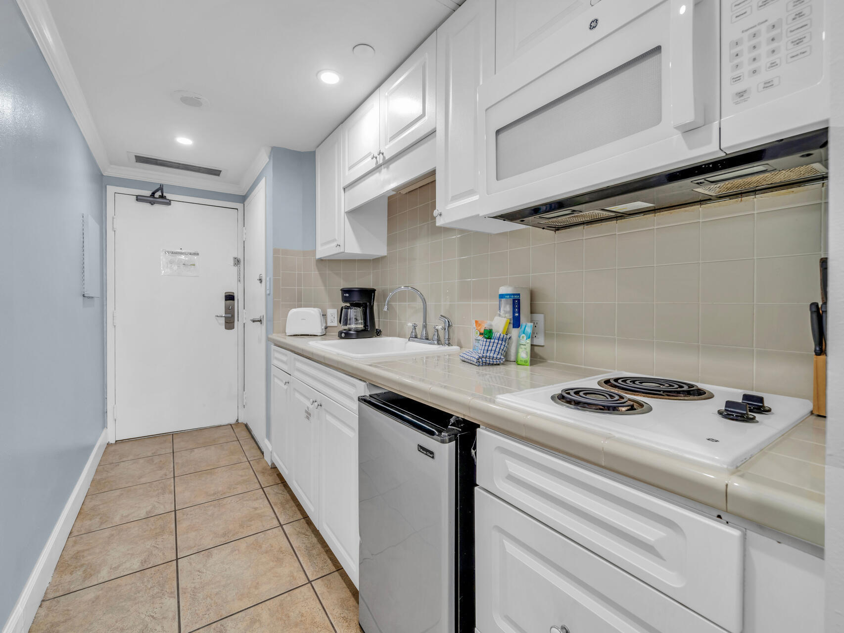 1096 Scenic Gulf Drive, 1401/1401A