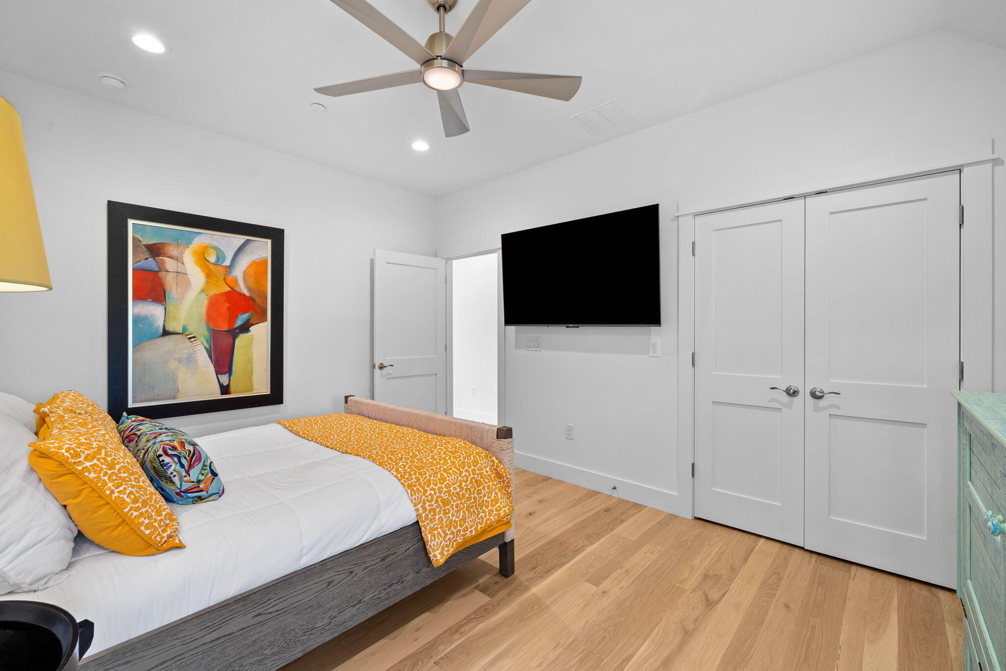 1411 Courtside Drive
