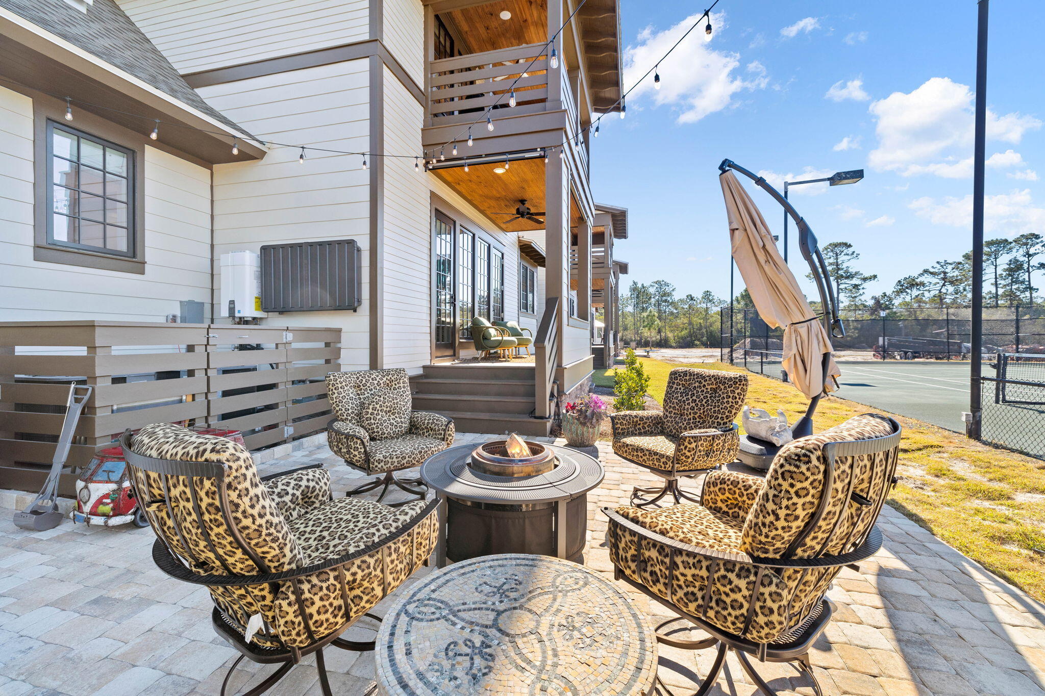 1411 Courtside Drive