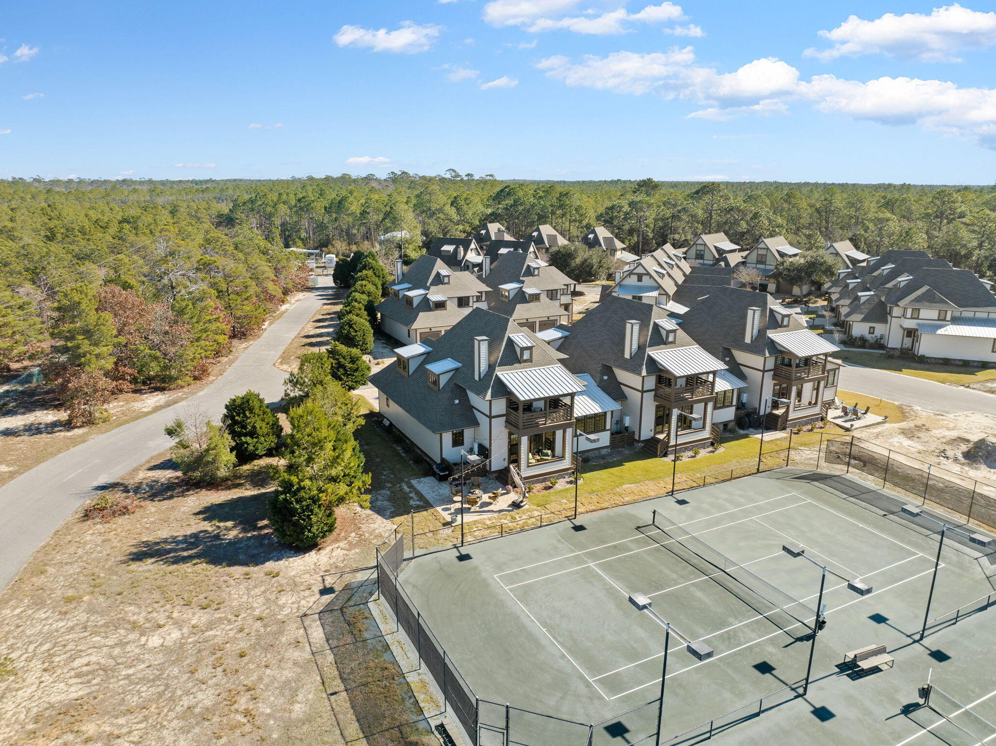 1411 Courtside Drive