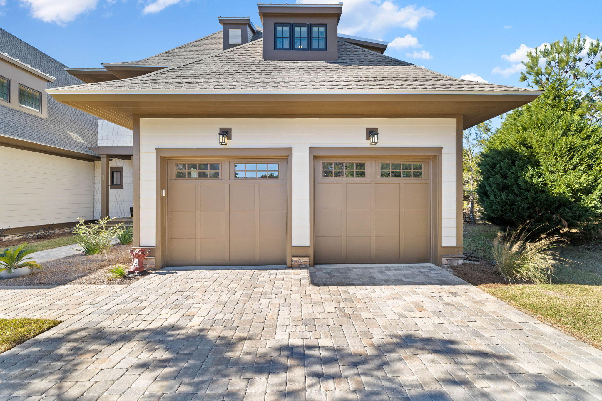 1411 Courtside Drive