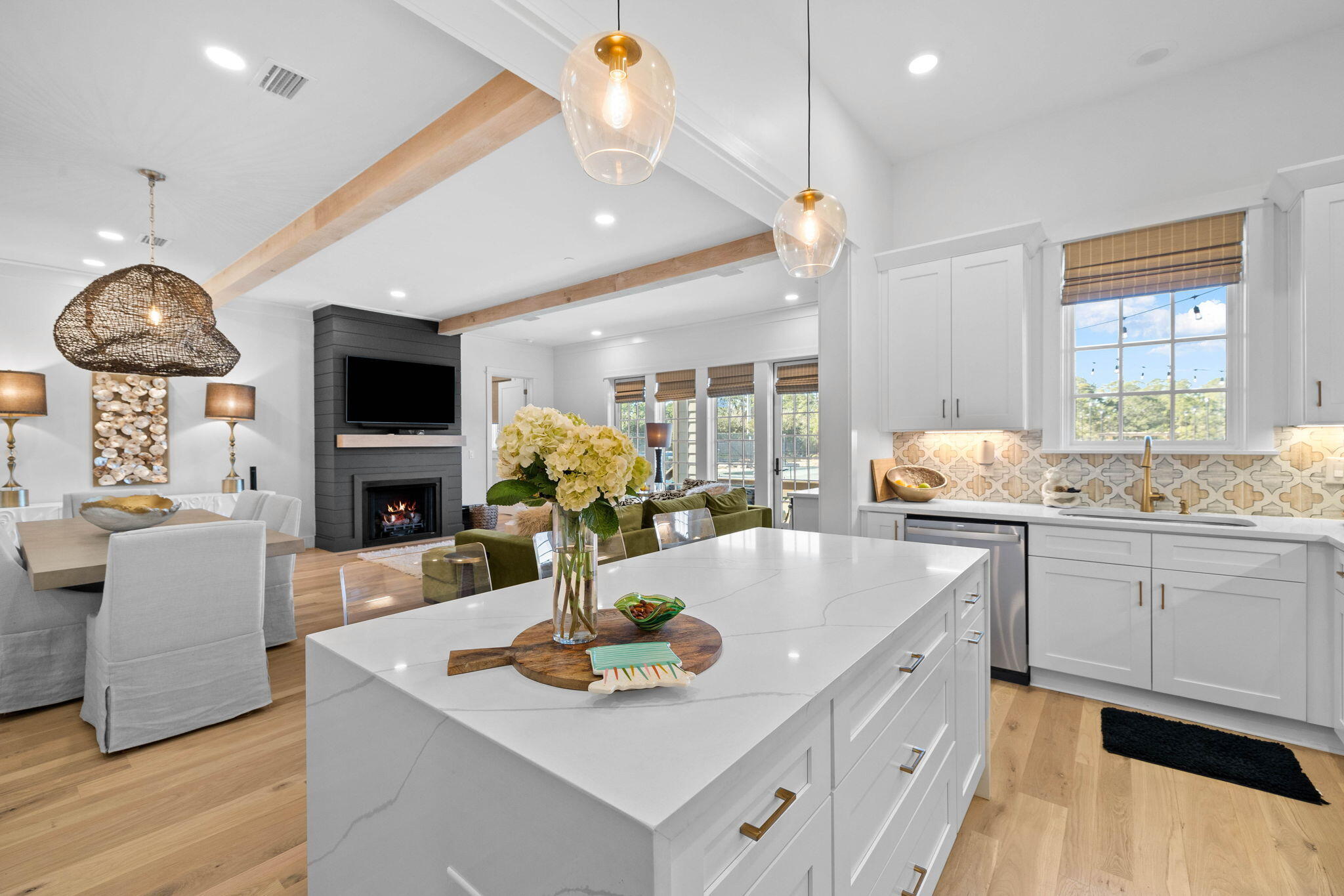 1411 Courtside Drive