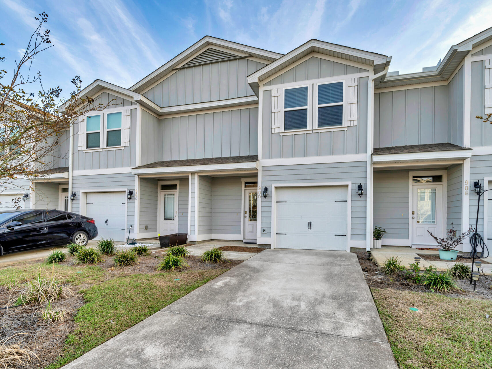 90 Crossing Lane, Unit D