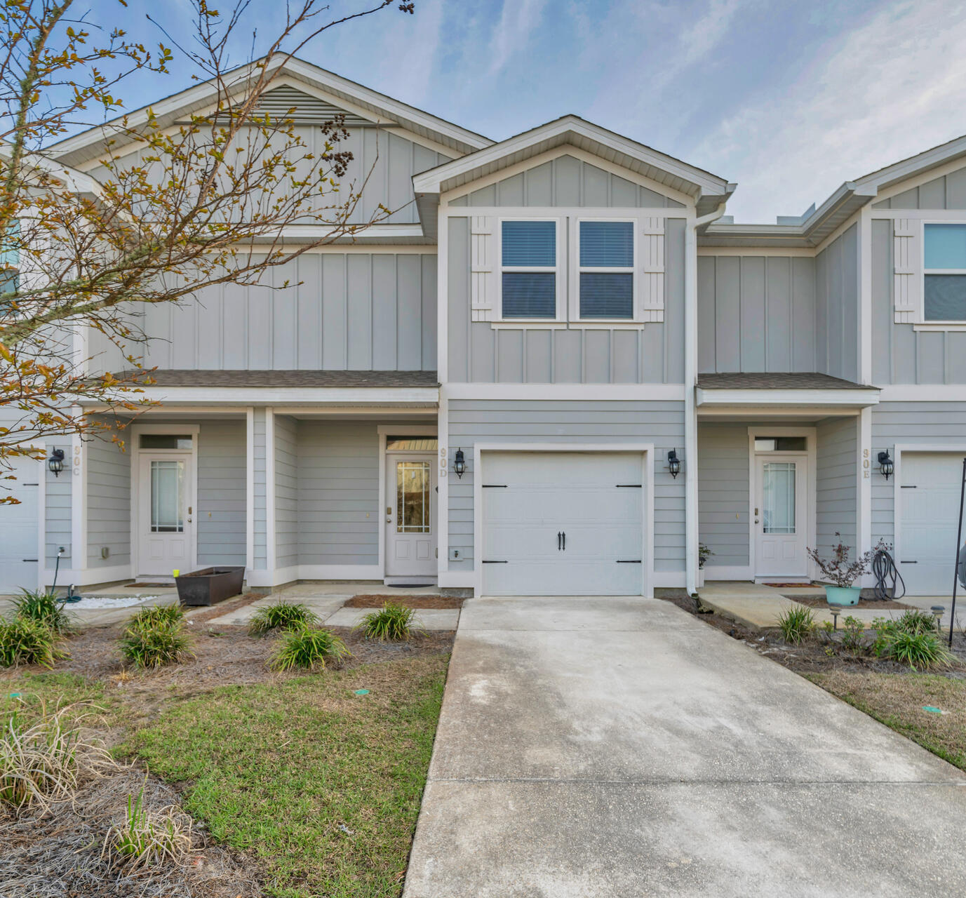 90 Crossing Lane, Unit D
