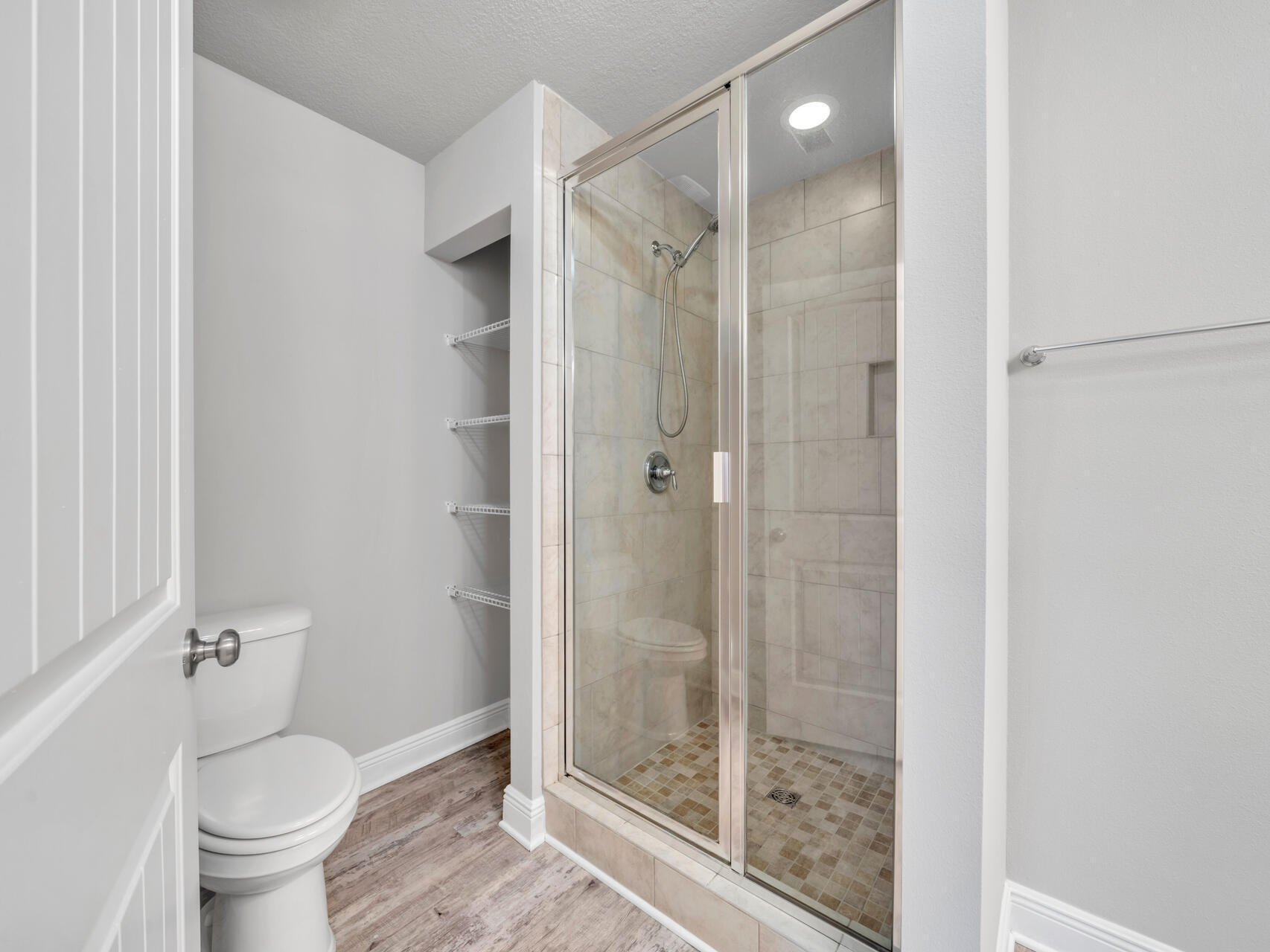 90 Crossing Lane, Unit D