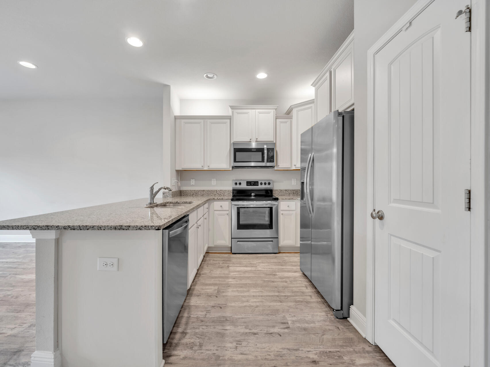 90 Crossing Lane, Unit D