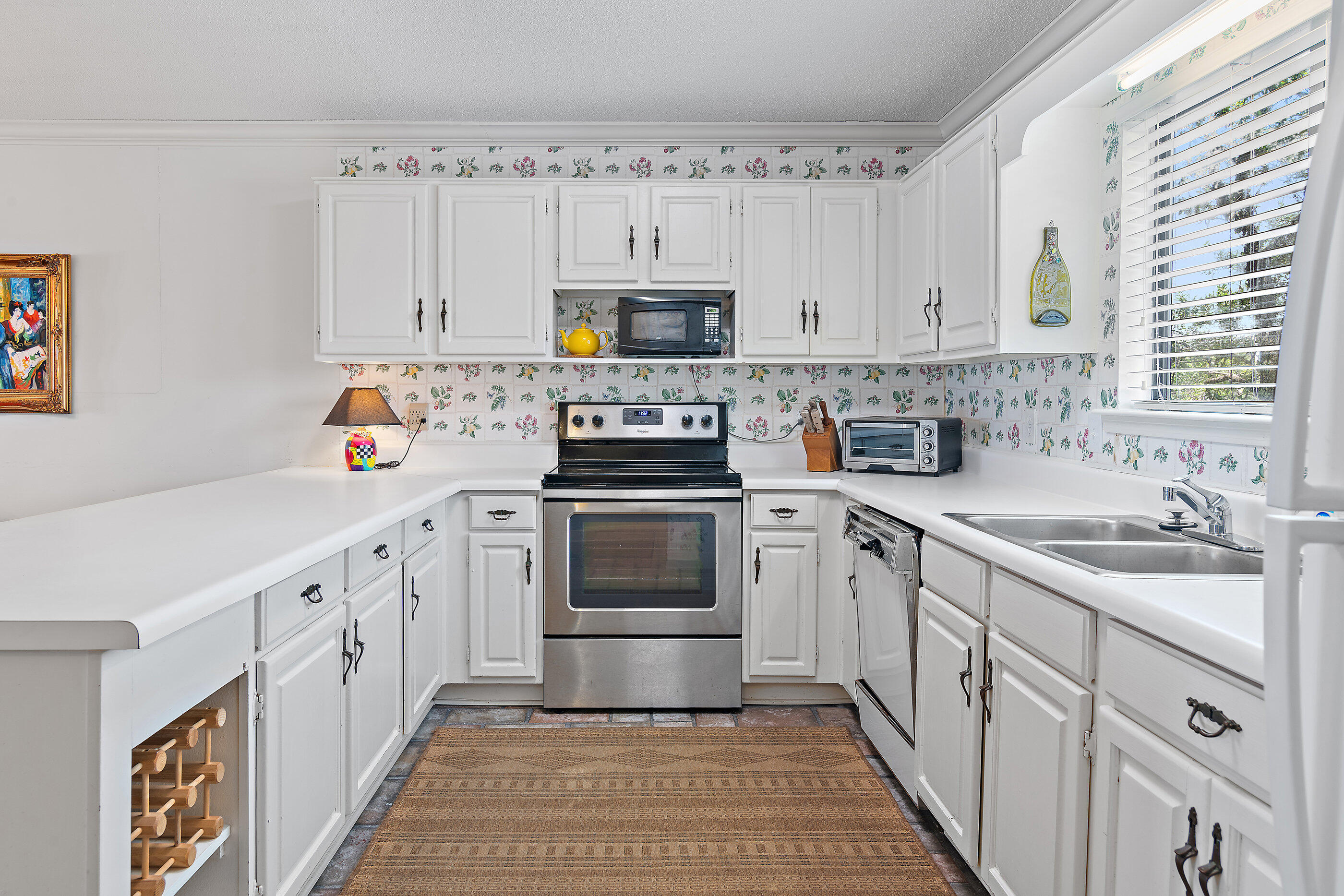 5951 W Co Highway 30A 9, 9