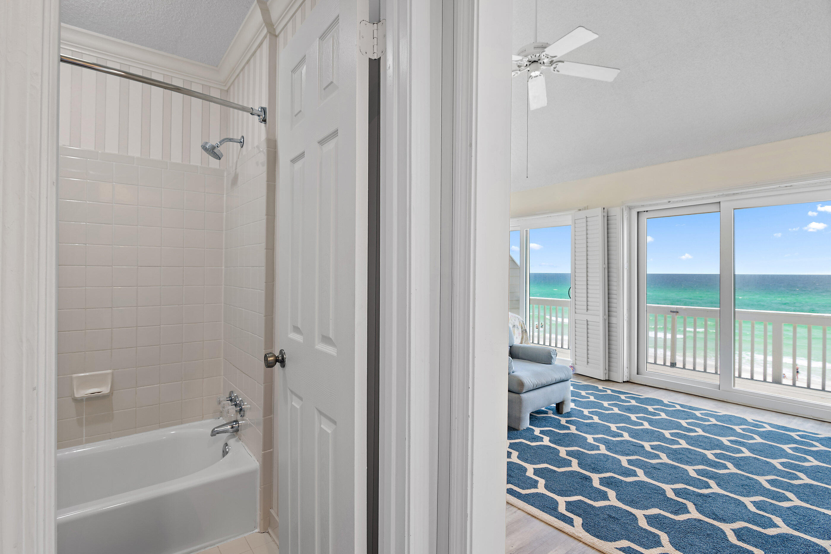 5951 W Co Highway 30A 9, 9