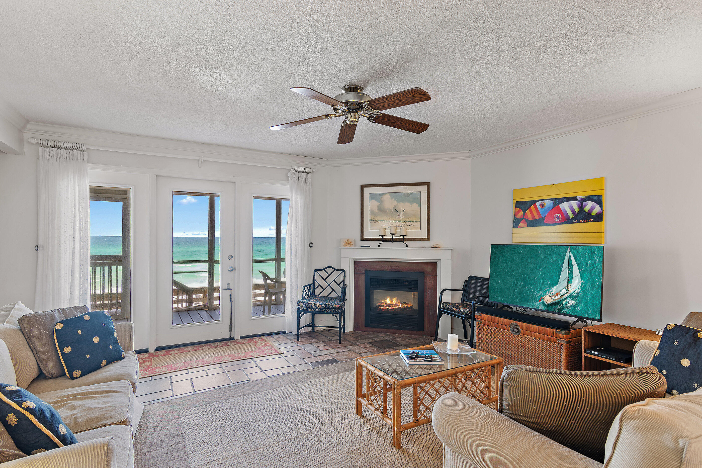 5951 W Co Highway 30A 9, 9