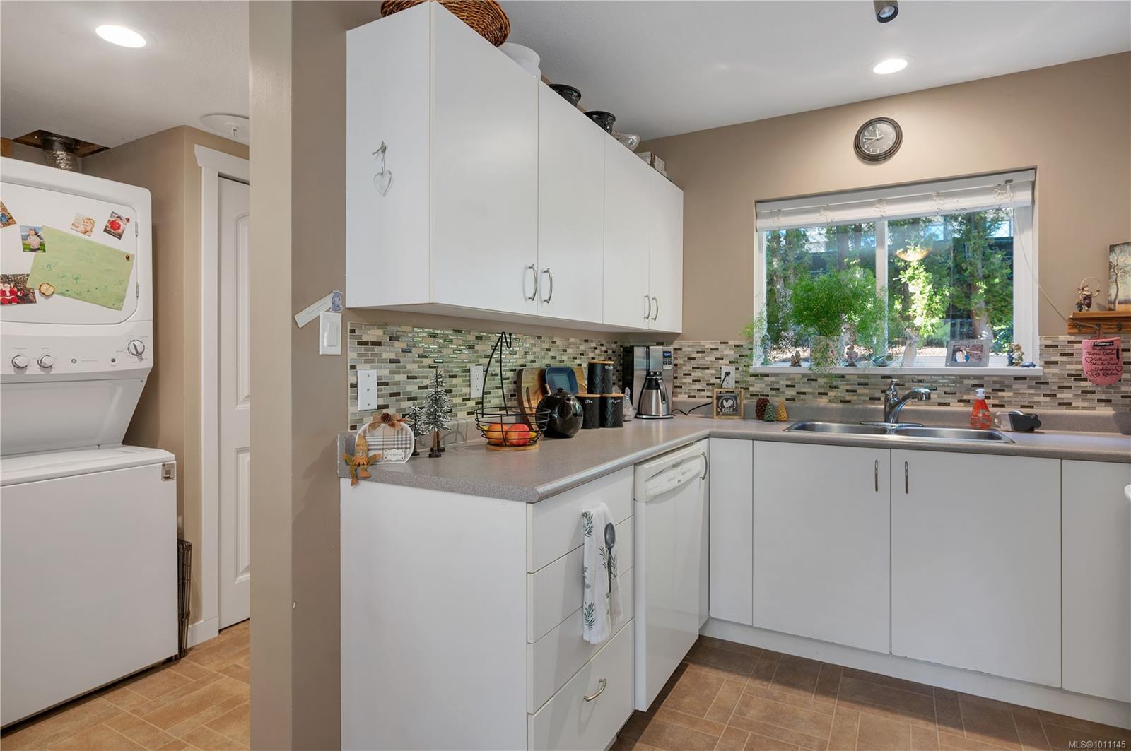 1315 Creekside Way # 10