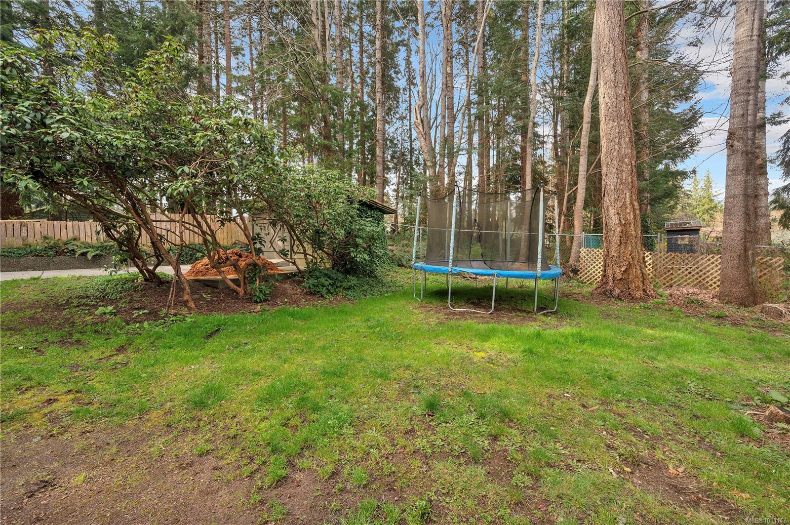 3844 Sutil Rd