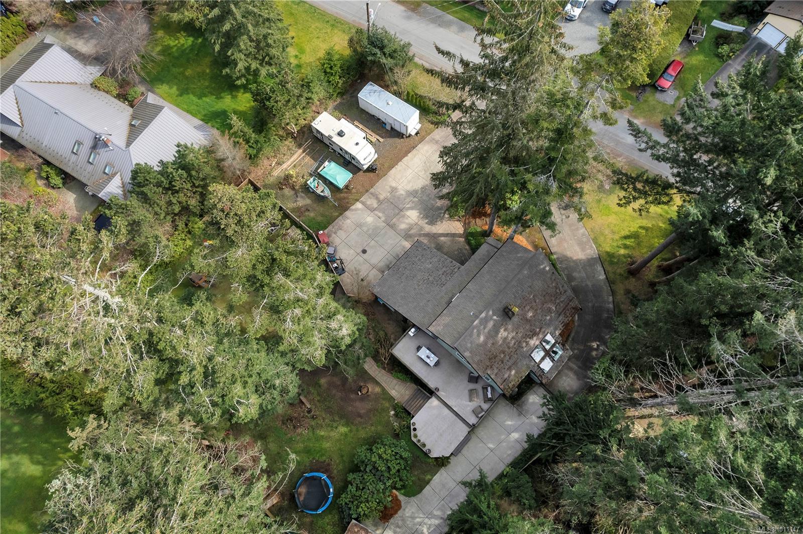3844 Sutil Rd