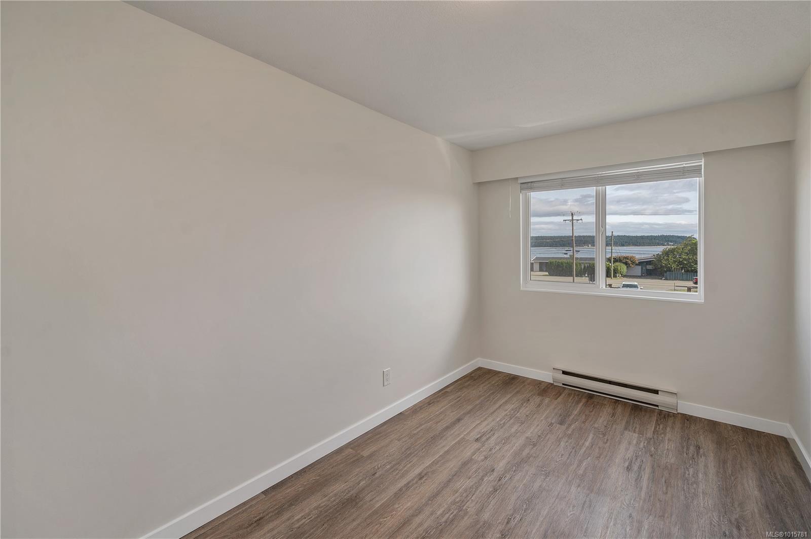 940 ISLAND Hwy S # 26