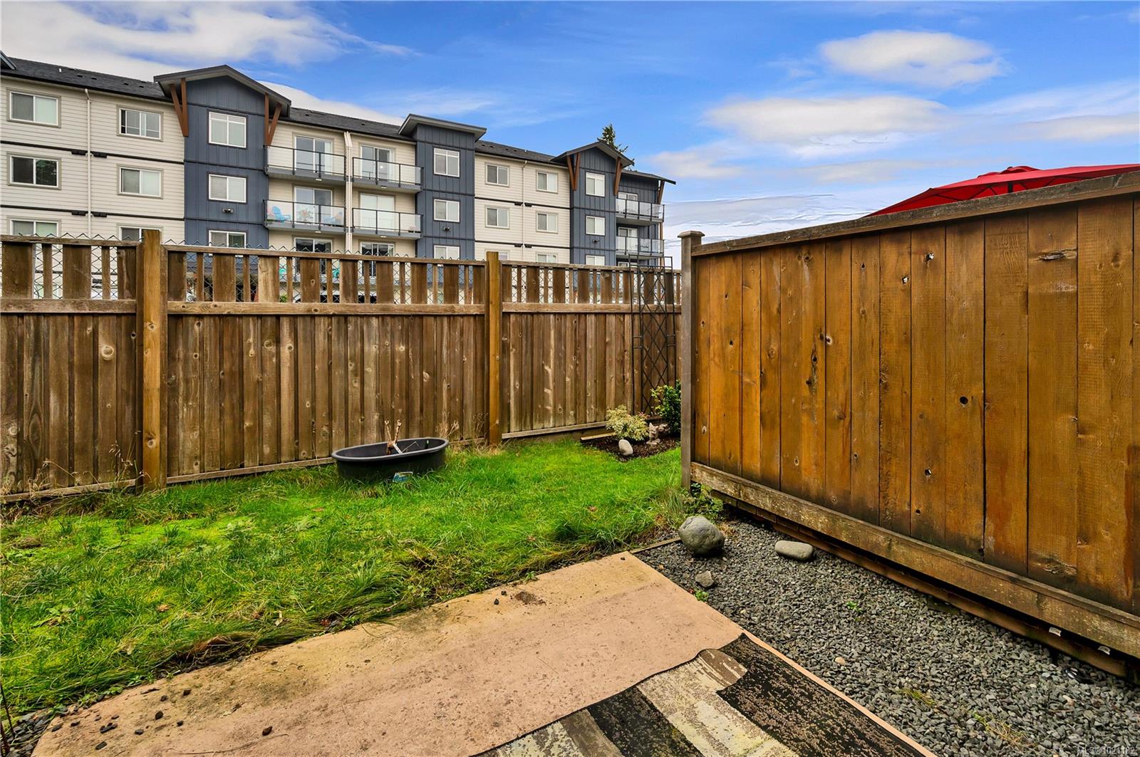 824 Island Hwy S # 105