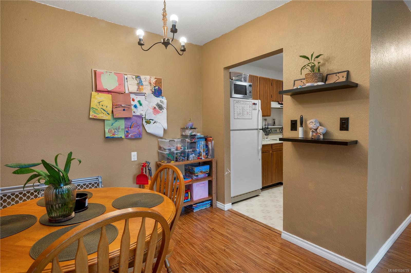 611 MacMillan Dr # 307