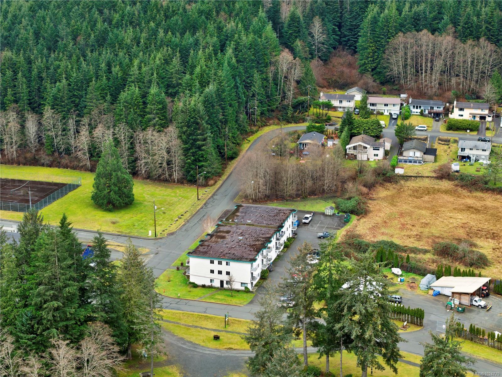 611 MacMillan Dr # 307